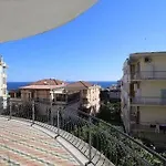 53 Solaro Apartamento Sanremo
