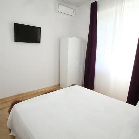 53 Solaro Apartman San Remo