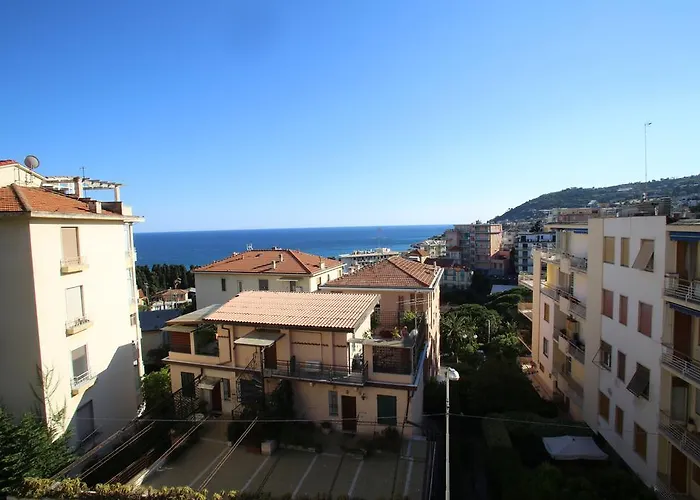 53 Solaro Apartment Sanremo