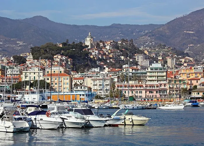 53 Solaro サンレモ